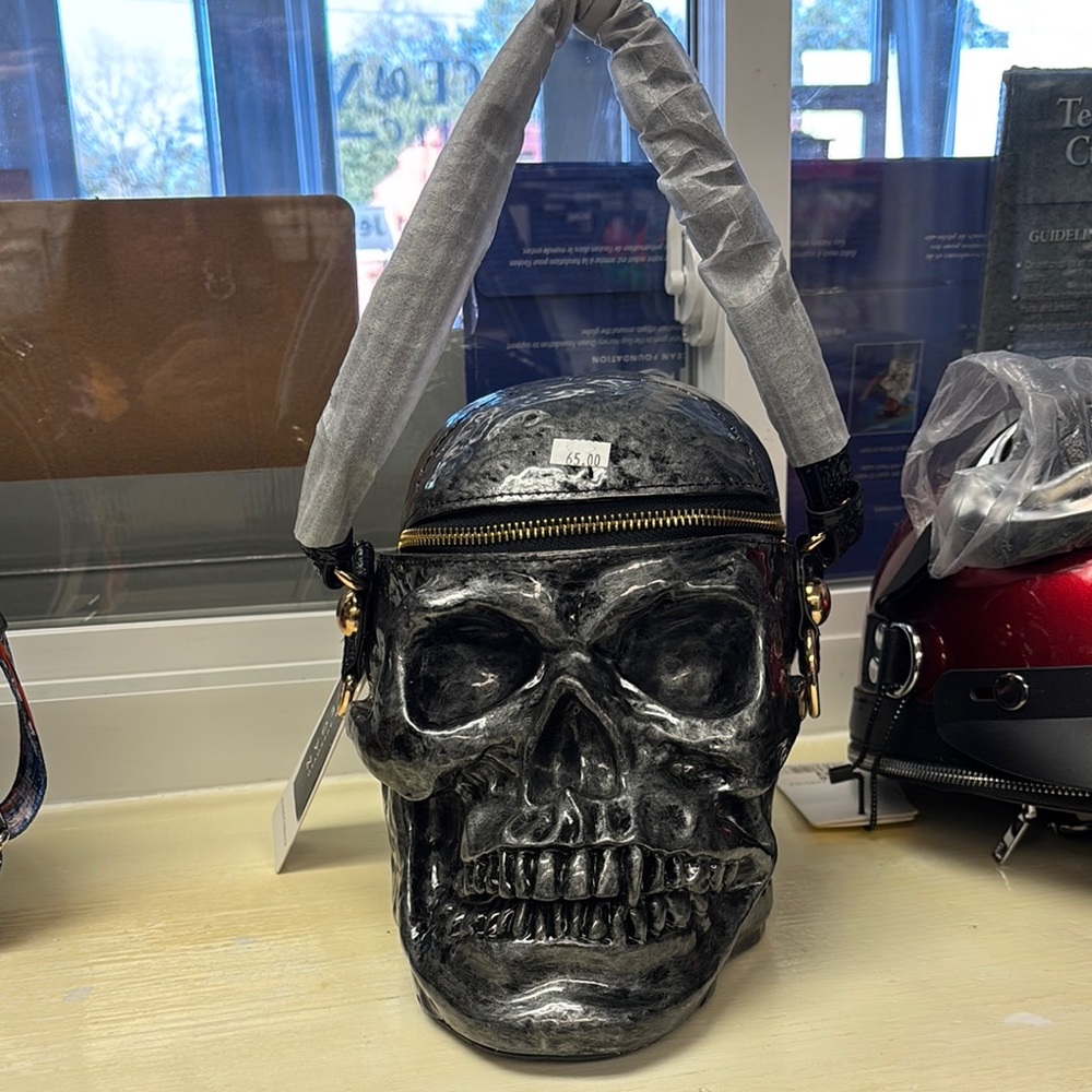 Unique Skull Crossbody Bag